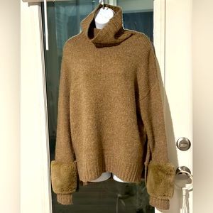 Gorgeous stylish WARM sweater with SOFT fur cuff detail